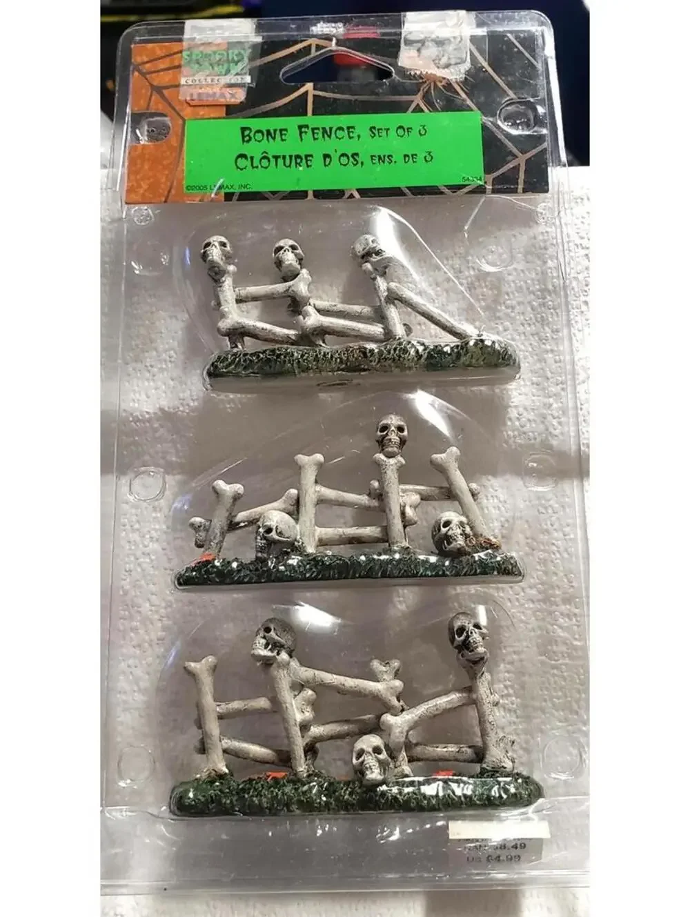 Lemax #54334 Spooky Town Bone Mini Fence Set of 3 (1 PK) Halloween Decor